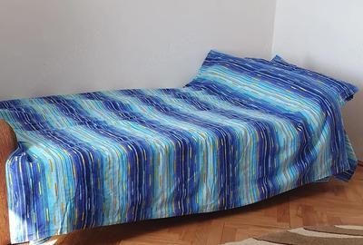 Apartament cu 2 camere nedecomandat în 1 Mai - 1
