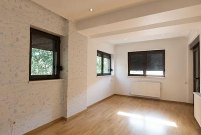 Apartament cu 4 camere în Băneasa - 7