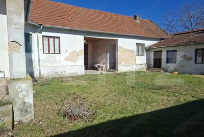 Casă cu 6 camere cu Teren 2500 Mp în Central - 5