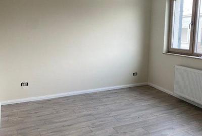 Casă cu 4 camere cu Canalizare în Prelungirea Ghencea - 12