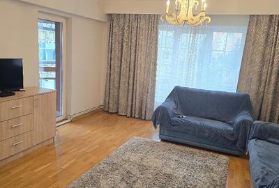 Inchiriez apartament 3 camere decomandat in Deva, bloc Casial, et 2 - 11