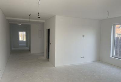 Casă cu 3 camere în Central - 4