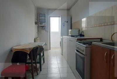 Apartament cu 3 camere decomandat în Central - 4