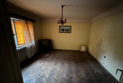 Casă în Titulescu - 5
