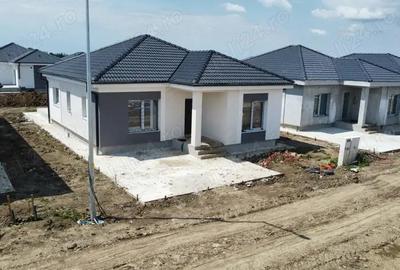 Casa noua cu 4 camere | Semifinisata | Cartierul Olimp - 1