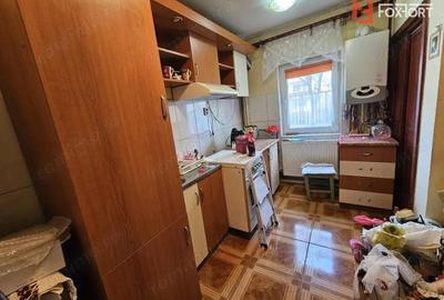 Apartament cu 3 camere, decomandat cu vedere pe 3 parti - zona Miorita - 3
