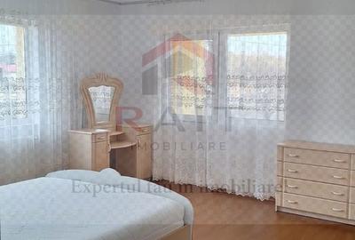 Casă cu 4 camere cu Teren 100 Mp în Central - 20