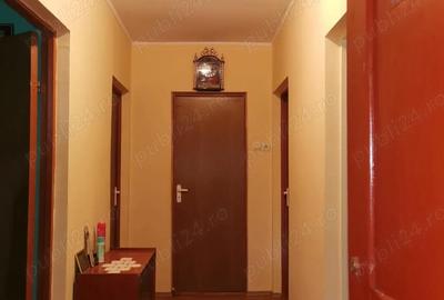 Casă cu 4 camere în Saraiu - 2