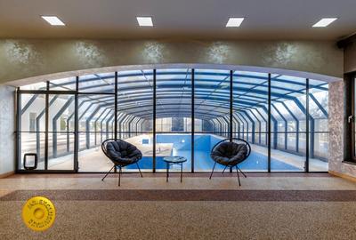 Casa cu jacuzzi, piscina incalzita si crama unde fiecare zi e o petrecere de lux - 1