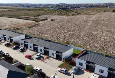 Casă cu 3 camere cu Canalizare în Central - 18