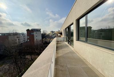 Resedinta de lux / * Kiseleff* - 50