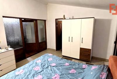 Casă individuală cu 3 camere cu Canalizare în Aurel Vlaicu - 17