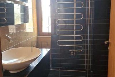 Penthouse cu 3 camere decomandat, mobilat în Elisabetin - 6