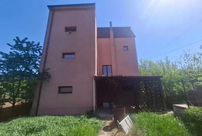 Urgent ocazie investitie casa 400mp+spatii comerciale, rezi Urgent ocazie investitie casa 400mp+spatii comerciale, rezi - 6