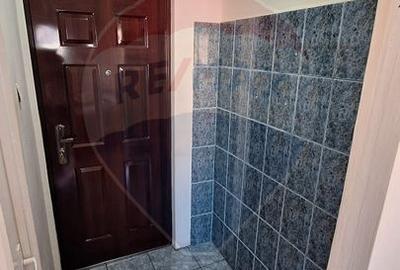 Garsonieră decomandată în Tractorul - 2