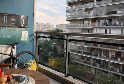 Apartament cu 2 camere semidecomandat, mobilat în Dristor