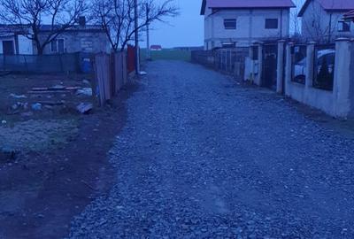 Teren Construcții intravilan de 500 mp, în Vest - 3