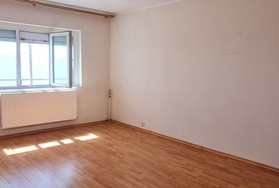 Tomis 3_stradal_apartament 2camere,pret 79.000Eur - 2