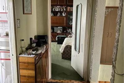 SIMION BARNUTIU - 3 CAM - DECOMANDAT - 2 BAI - 2 BALCOANE - BOXA - CENTRALA/AC - 3