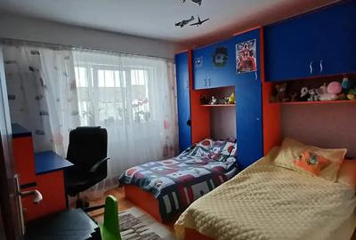 Vand Apartament 2 Camere decomandat - 4