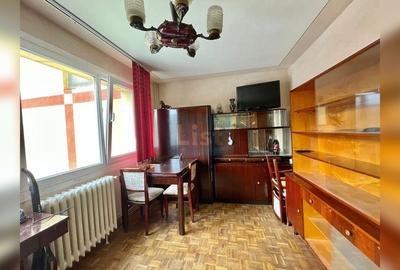 Apartament cu 2 camere semidecomandat în Micro III - 6