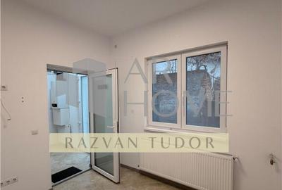 Spatiu comercial cu parcare proprie , Ploiesti, ultracentral - 5