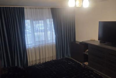 Apartament cu 2 camere decomandat în 1 Mai - 5