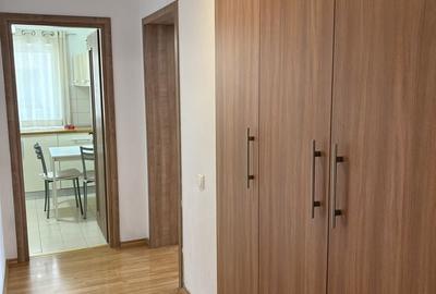 Apartament cu 3 camere decomandat în Roșu - 6