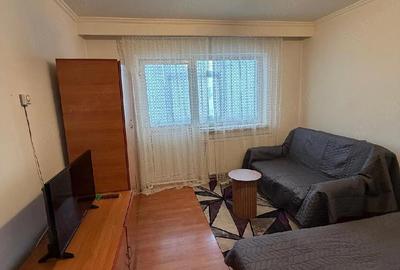 Garsonieră decomandată în Central - 2