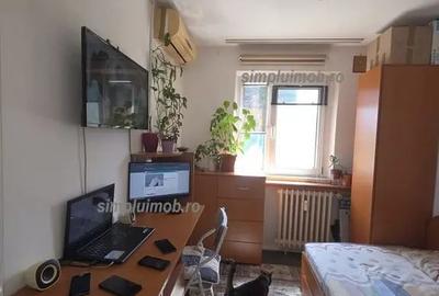 Apartament cu 3 camere decomandat în Brâncoveanu