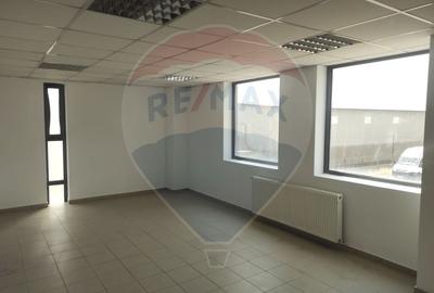 CLADIRE BIROURI 445 MP DE INCHIRIAT SLATINA - 4