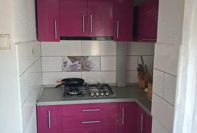Apartament de vanzare - 3