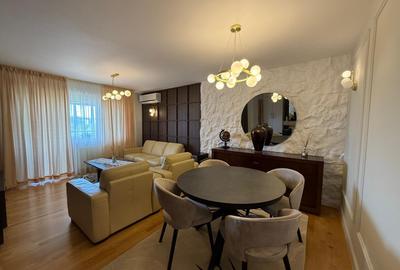 Apartament cu 3 camere decomandat, mobilat în Tei