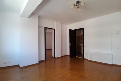 Apartament cu 4 camere decomandat în Capitol - 6
