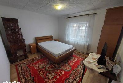 Casă cu 2 camere cu Teren 70 Mp în Central - 3