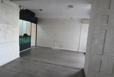 Spa?iu comercial, zona Lido, 77 mp - 1