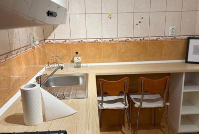 Apartament cu 3 camere semidecomandat în Grivița - 4