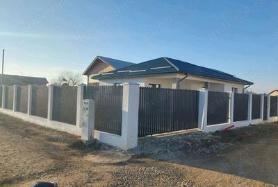 Casă cu 3 camere în Domnești - 9