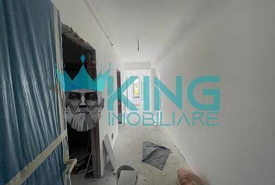 Apartament cu 3 camere decomandat în Băneasa