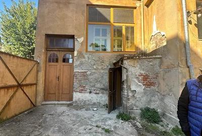 Casă cu 3 camere cu Teren 545 Mp în Bălcescu - 9
