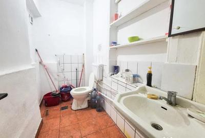 Spațiu comercial, de 16 mp, în Central - 3