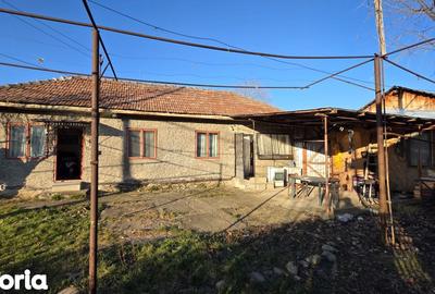 Casă cu 3 camere cu Teren 491 Mp în Central - 4