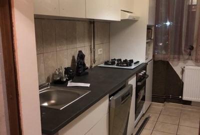 Apartament cu 2 camere decomandat în Apusului - 4