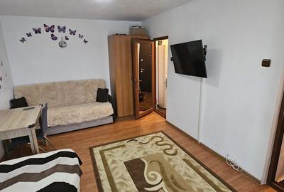 Garsonieră decomandată în Exterior Vest