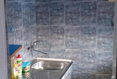 Garsonieră decomandată în Central