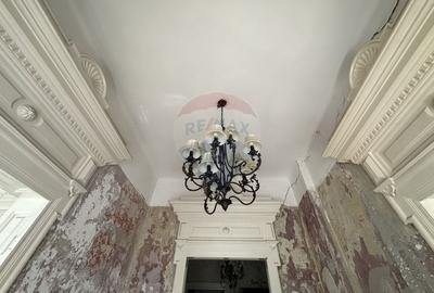 Casă individuală cu 7 camere cu Canalizare în Central - 11