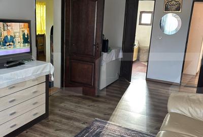 Casă cu 12 camere cu Teren 2000 Mp în Central - 4