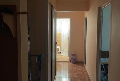 Apartament 3 camere decomandat - Tomis Nord-Ciresica - 120.000 euro(Cod E6) - 4