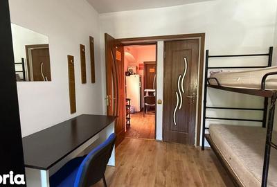 Casă cu 7 camere cu Teren 130 Mp în Centrul Istoric
