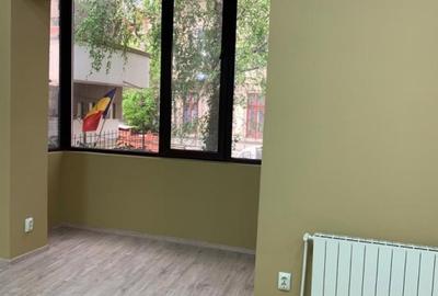 Casă cu 3 camere cu Teren 45 Mp în Unirii - 15